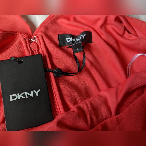 NWT DKNY Ruffled crepon dress 4 coral - Picture 5 of 6